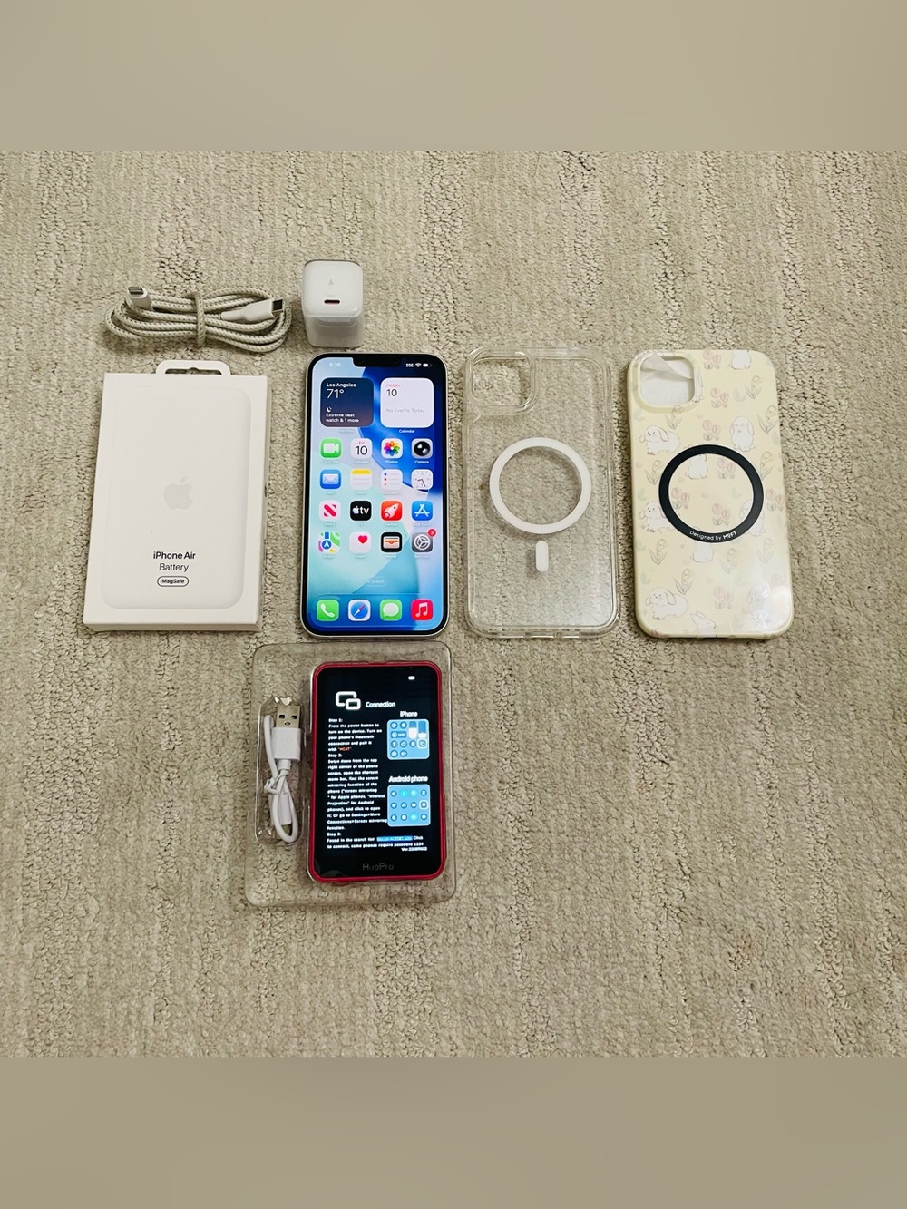 Unlocked iPhone 14 Plus Starlight 256GB With Accessories